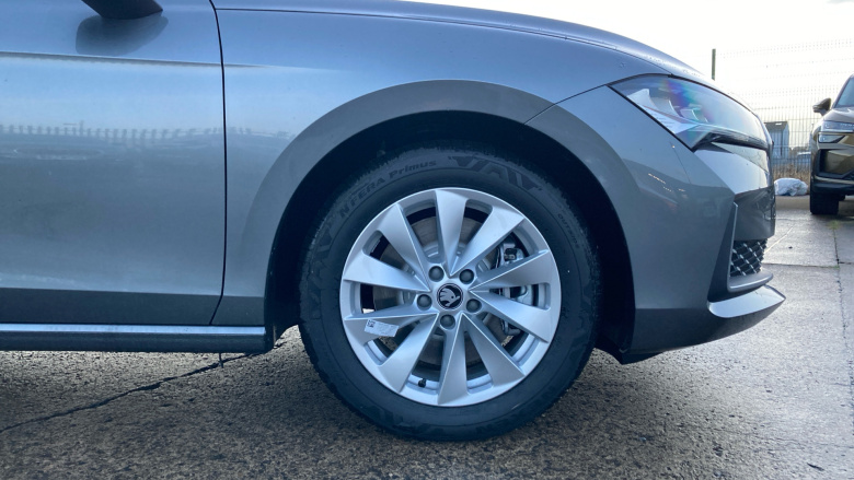 Skoda Superb 1.5 TSI iV SE Technology DSG 5dr Estate